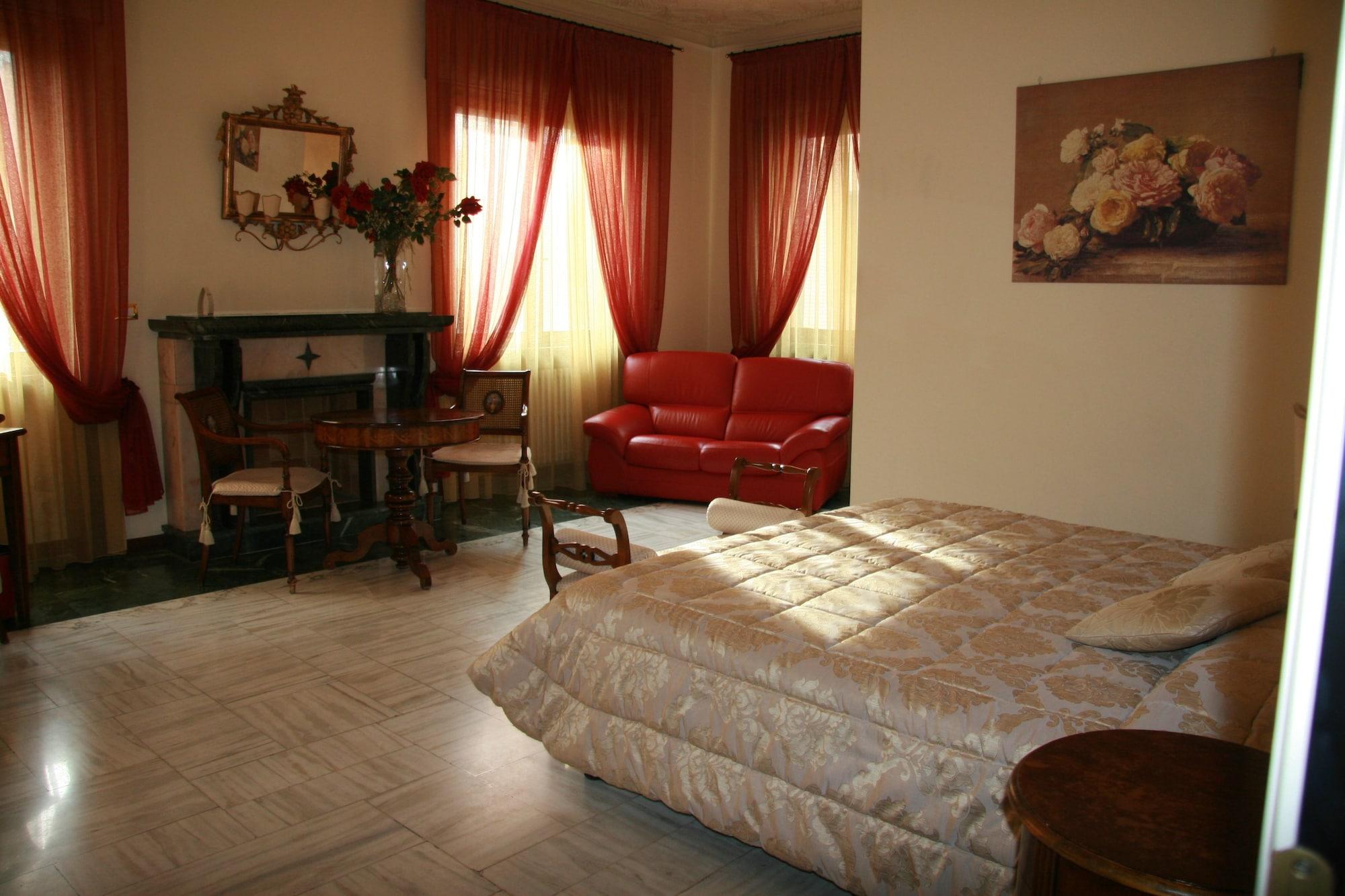 Alessandro Della Spina Hotel Pise